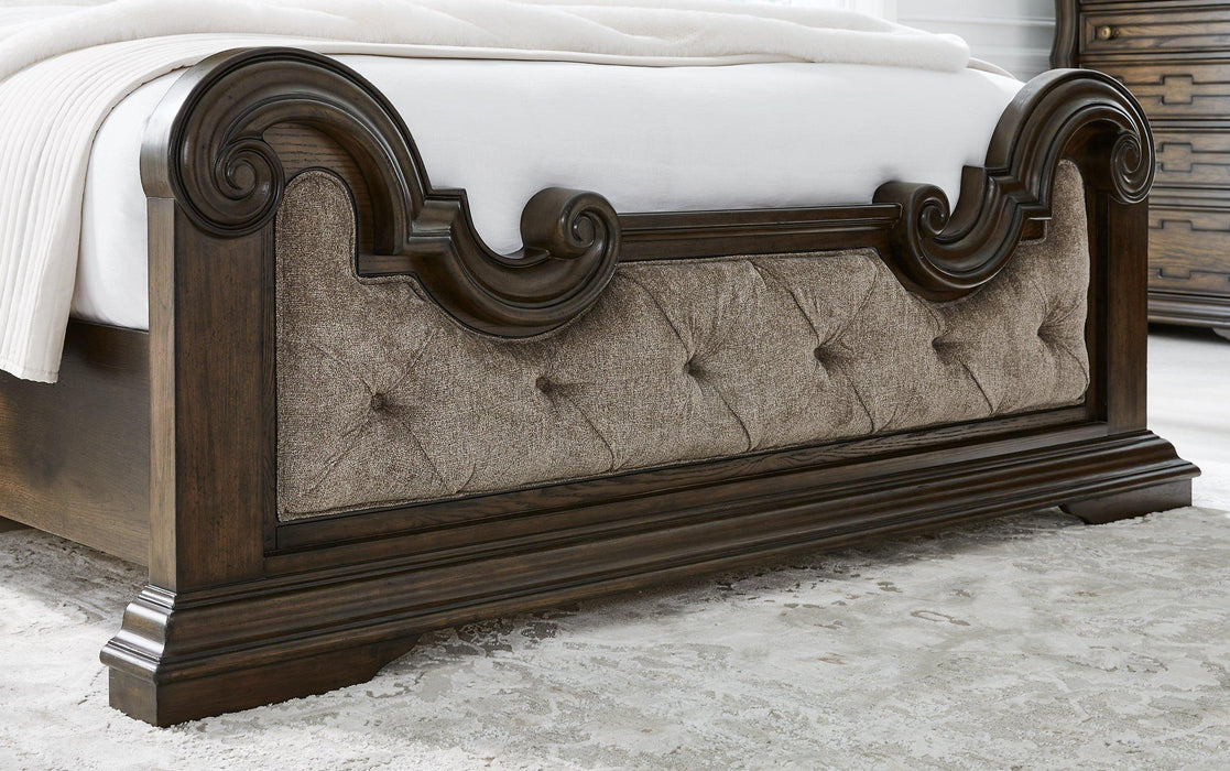 Maylee Upholstered Bed - De Avenue Furniture