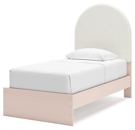 Wistenpine Upholstered Bed - De Avenue Furniture