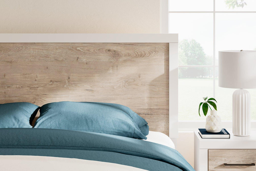 Charbitt Bedroom Set - De Avenue Furniture