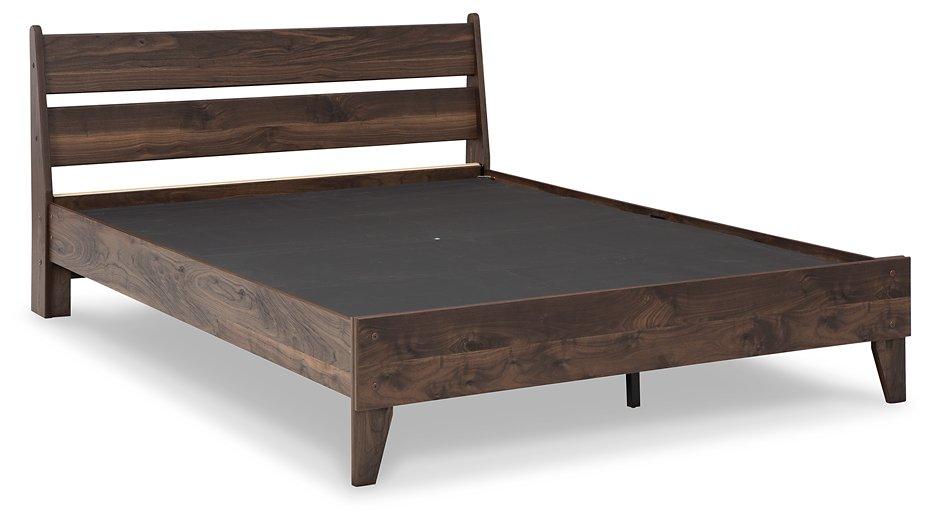 Calverson Panel Bed - De Avenue Furniture