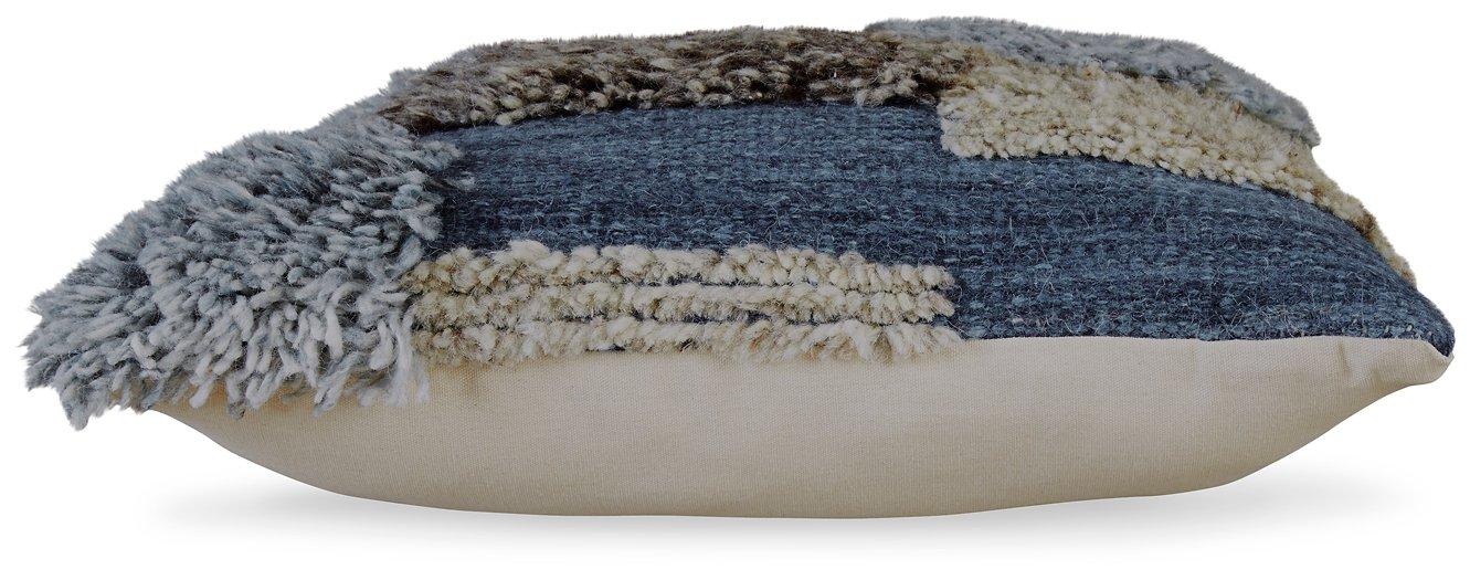 Gibbend Pillow (Set of 4) - De Avenue Furniture