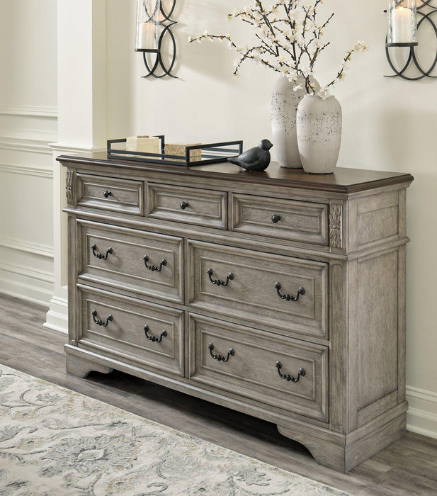 Lodenbay Dresser and Mirror - De Avenue Furniture