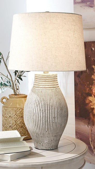 Layal Table Lamp - De Avenue Furniture