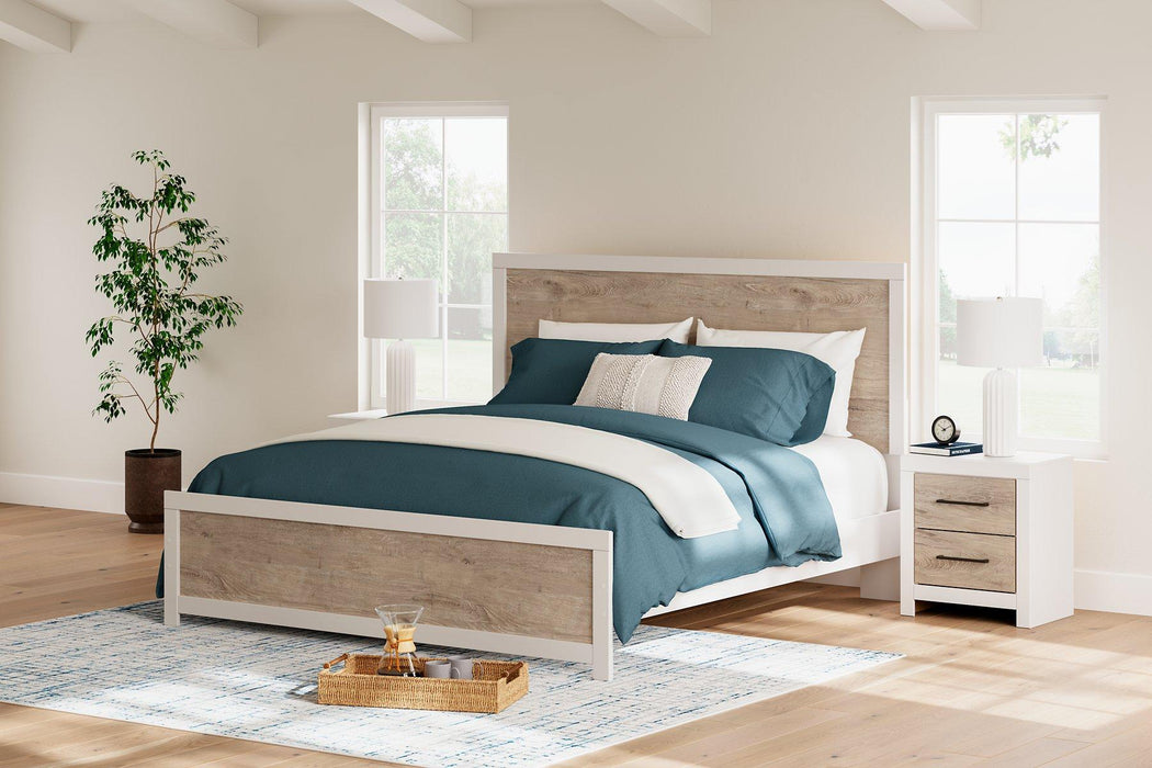 Charbitt Bedroom Set - De Avenue Furniture