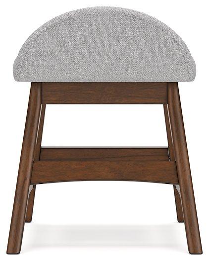Lyncott Home Office Set - De Avenue Furniture