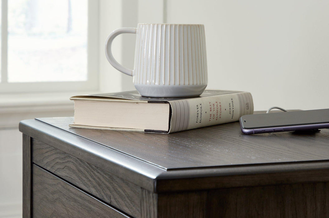 Montillan Nightstand - De Avenue Furniture