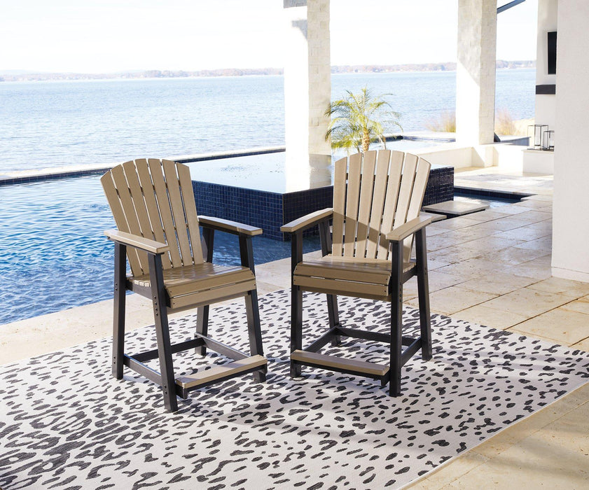 Fairen Trail Outdoor Counter Height Bar Stool (Set of 2) - De Avenue Furniture