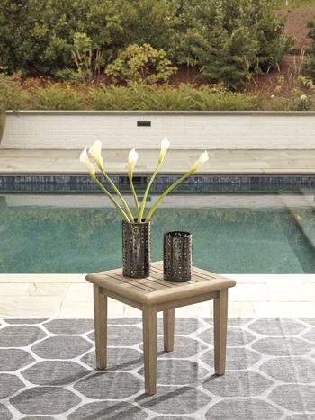 Gerianne End Table - De Avenue Furniture