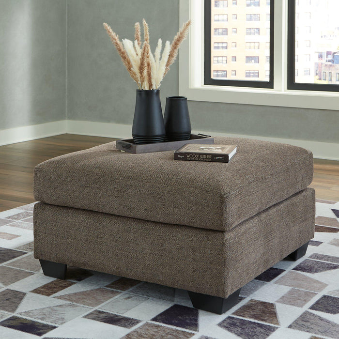 Mahoney Oversized Accent Ottoman - De Avenue Furniture