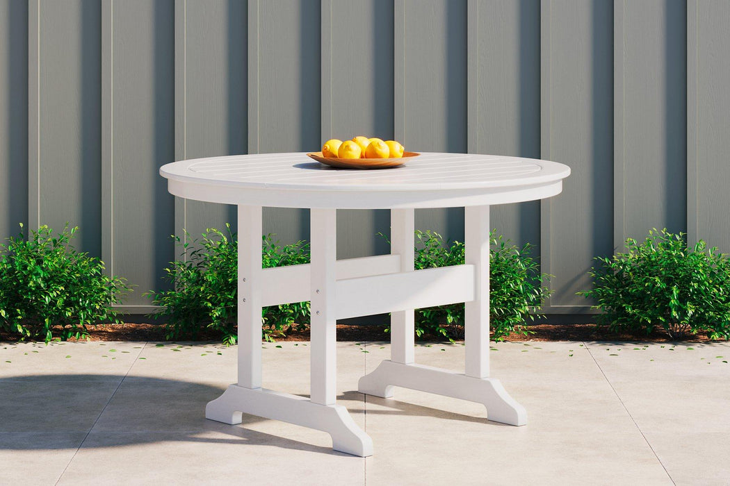 Genesis Bay Outdoor Dining Set - De Avenue Furniture