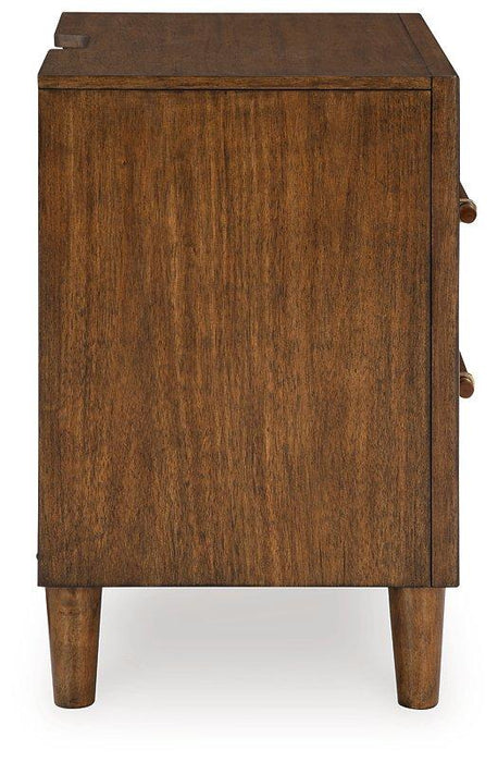 Lyncott Bedroom Set - De Avenue Furniture