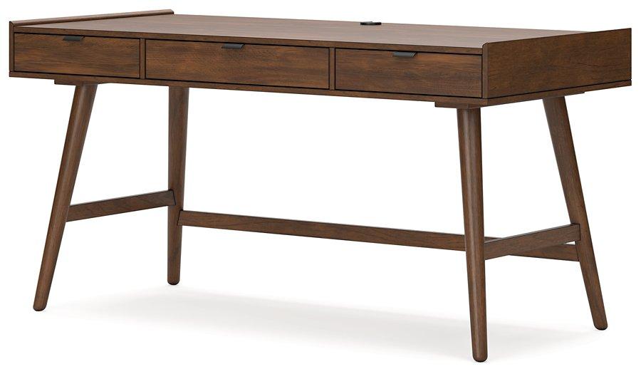 Lyncott Home Office Set - De Avenue Furniture
