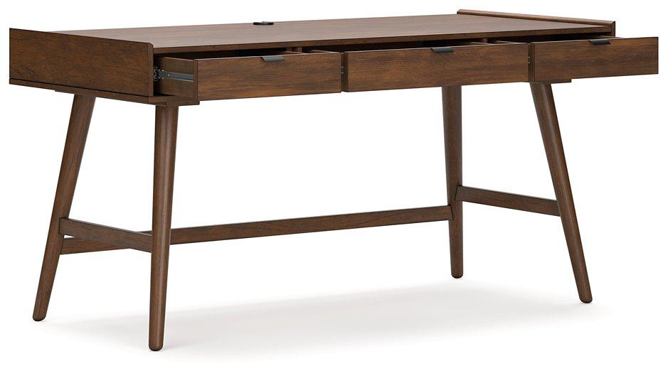 Lyncott Home Office Set - De Avenue Furniture