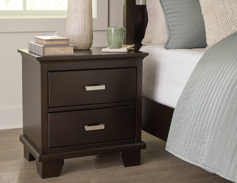Covetown Bedroom Package - De Avenue Furniture