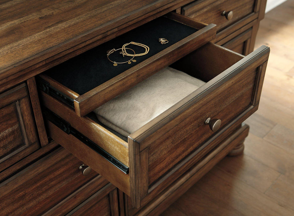 Flynnter Dresser - De Avenue Furniture