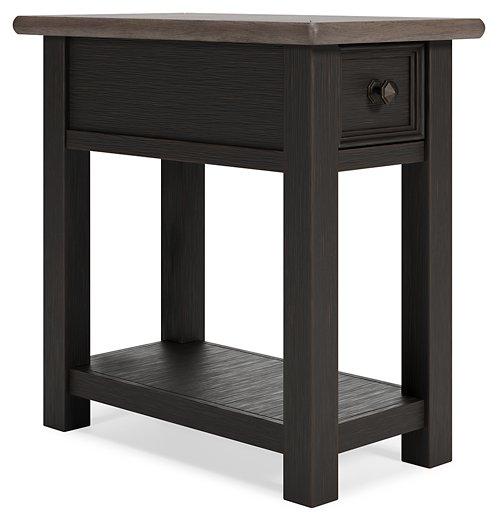 Tyler Creek End Table Set - De Avenue Furniture