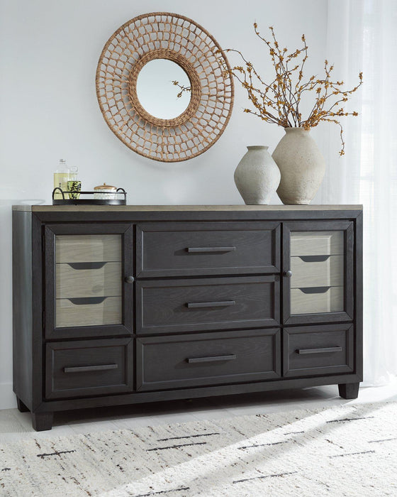 Foyland Dresser and Mirror - De Avenue Furniture