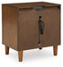 Lyncott Bedroom Set - De Avenue Furniture