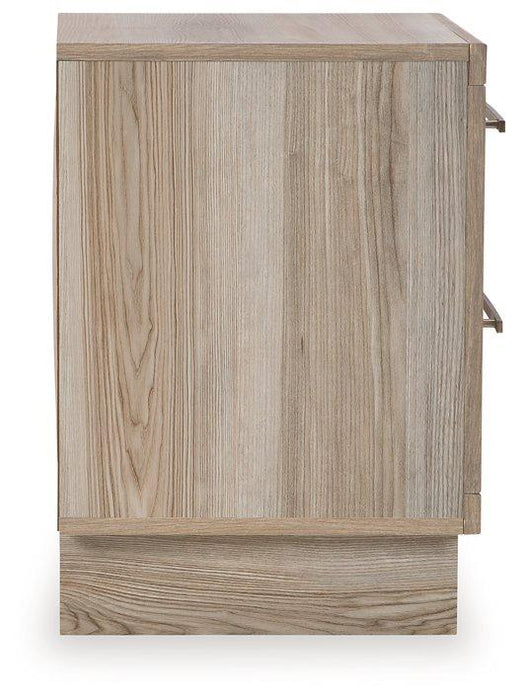 Hasbrick Queen Bedroom Set - De Avenue Furniture