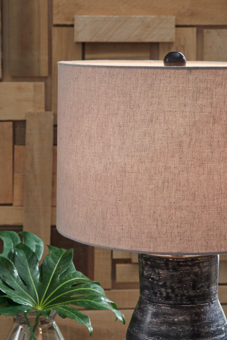 Kerbert Table Lamp - De Avenue Furniture