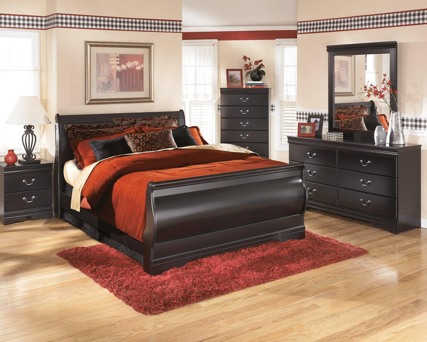 Huey Vineyard Nightstand - De Avenue Furniture