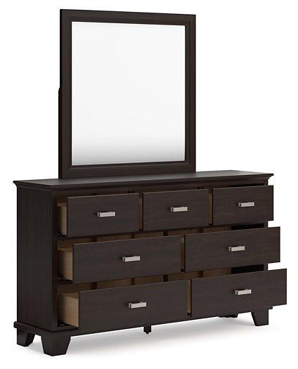 Covetown Bedroom Package - De Avenue Furniture