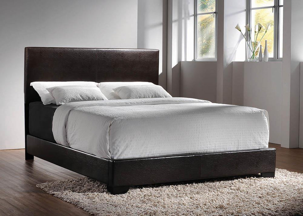 Conner Queen Upholstered Panel Bed Black and Dark Brown - De Avenue Furniture